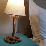 Hullam Bed & Breakfast
