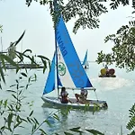 Hullám 4* Balatonmáriafürdő