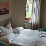 Hullam 4*