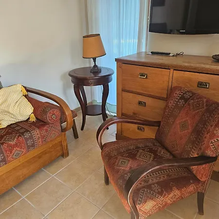 לינה וארוחת בוקר Hullam Balatonmáriafürdő