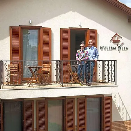 Hullám Panzió Balatonmáriafürdő