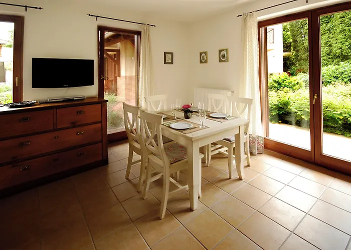 Hullam Bed and Breakfast