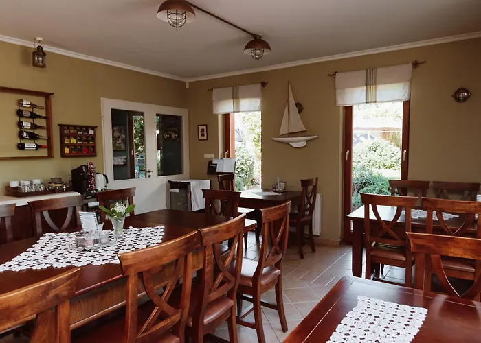 Bed and breakfast Hullám 4*