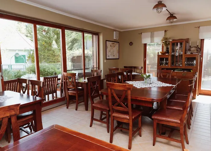 Bed and Breakfast Hullam 4*